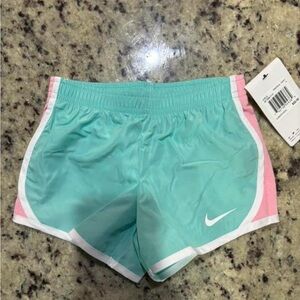 Nike Dri fit short nwt